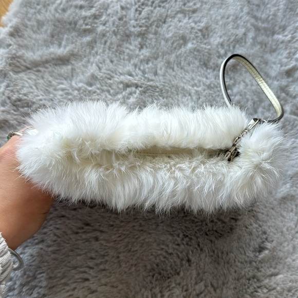 Coach White Puffy & Fluffy Wristlet - Picture 5 of 7